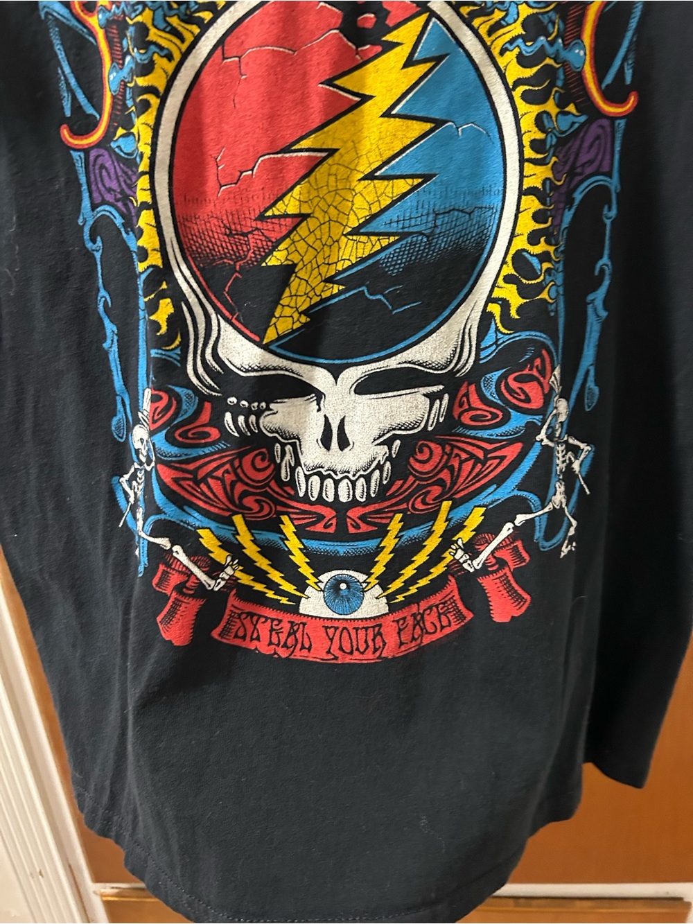 Liquid Blue Black Grateful Dead Lightning Skull Tee - Picture 2 of 4